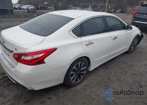 2017 Nissan Altima 2.5 Sl z USA, uszkodzony, nr VIN 1N4AL3AP8HC164637